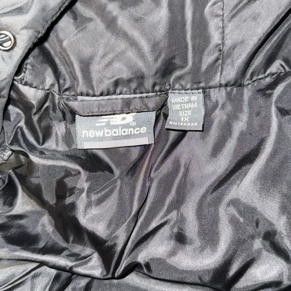 Women's New Balance Puffer Coat NWOT 1X - Picture 5 of 6